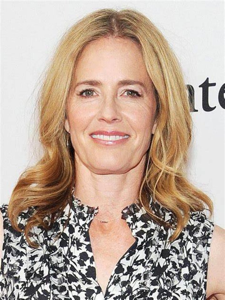 ELISABETH SHUE Arrives at Today Show in New York 09/21/2017 HawtCelebs