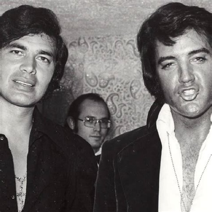 Elvis Presley’s Twin Brother The Tragic And Unknown Story Revised 2023