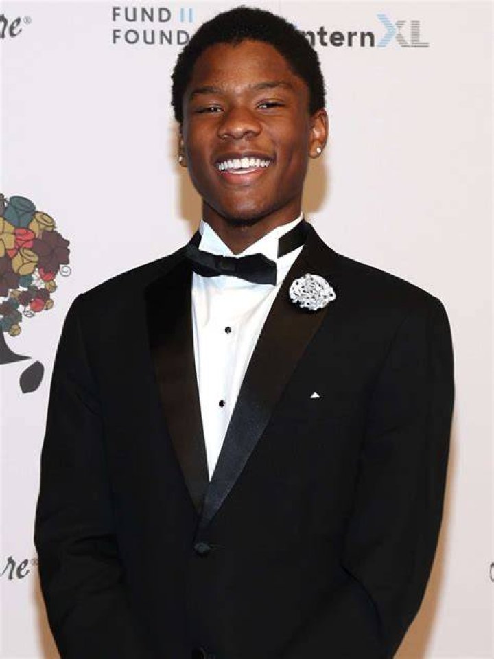 Everything known about Branson Bailey, Chl&ouml;e and Halle Bailey's brother