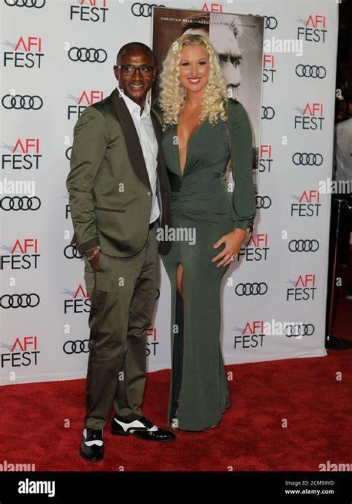 Everything We Know About Tommy Davidson Wife, Amanda Moore