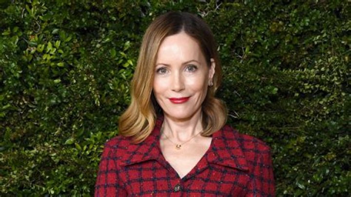 Exploring Leslie Mann's Sister And Her Impact