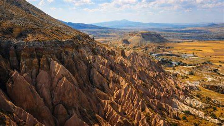 Exploring The Extraordinary World Of Chinmay