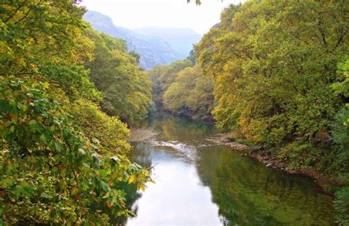 FilePineios River (Thessaly) through the Vale of Tempe.JPG Wikipedia