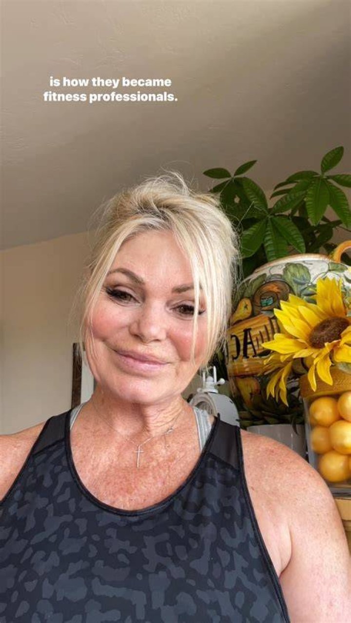 Fitness Trainer Tamilee Webb's Diet And Workout! Know Her Buns of Steel 3, Instagram, Facebook, Net ·