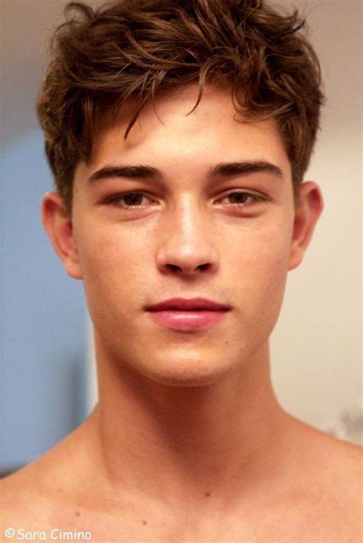 Francisco Lachowski Mens hairstyles short, Haircuts for men, Model hair