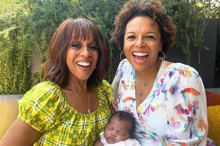 Gayle King and daughter Kirby Bumpus arrive for Kennedy Center Honors
