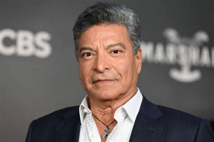Gil Birmingham ️ Biograf&iacute;a resumida y corta