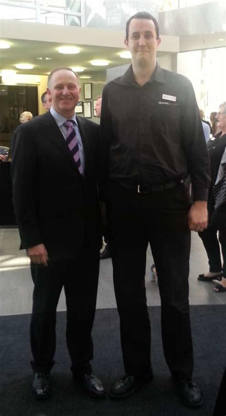 God I feel tall now Sam Whitelock is shorter and lighter than me r/tall