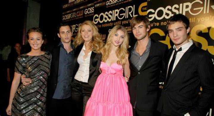 Gossip Girl Cast Member Emily Alyn Lind Teases Intriguing Reboot