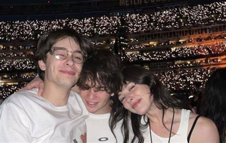 Gracie Abrams And Her Siblings' Impact