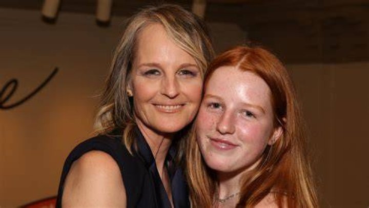 Helen Hunt's Actress Daughter: Unveiling The Family Connection