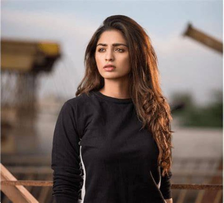 Hira Soomro Lifestyle Pakistani actress, Actresses, Wedding pics