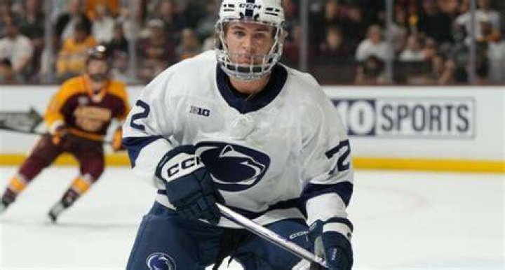 How Old Is Carl Pierre Lindros? Everything To Know About Eric Lindros Son