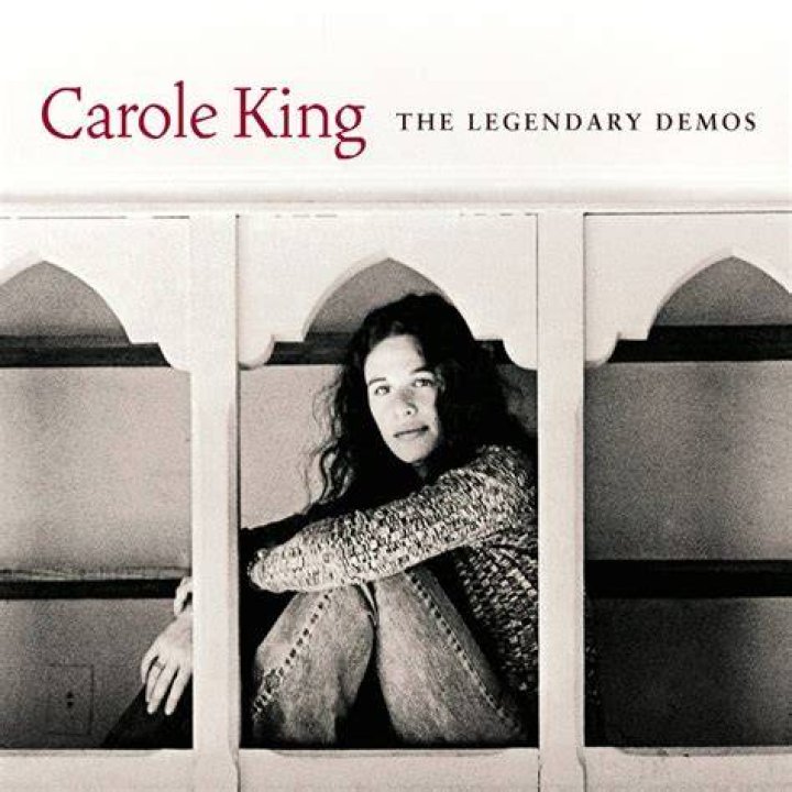 How The Legendary Carole King Built Her Enormous Fortune