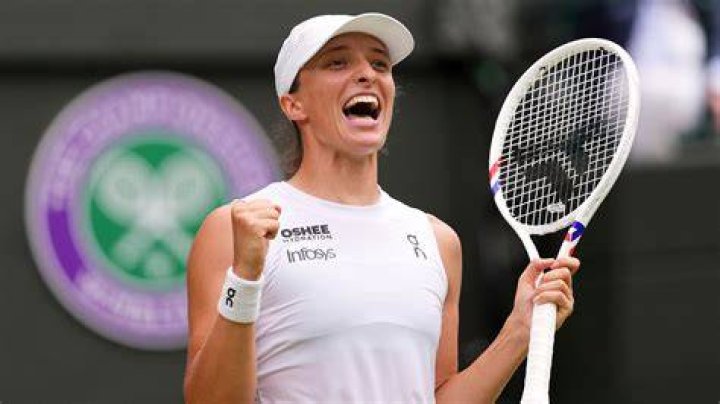 Iga Swiatek ascends to World No. 1 'It's a dream come true' Official
