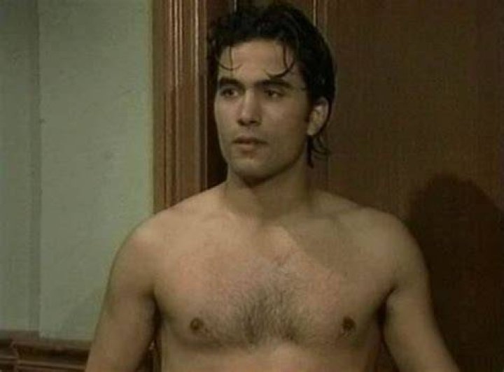 Ignacio Serricchio Shirtless Pictures - All Movies He Has Gone Without Shirts