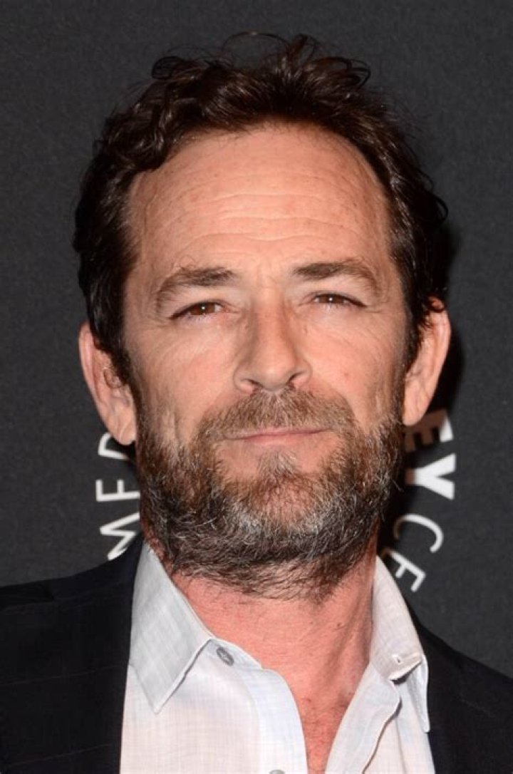 Inside Luke Perry's unusual love life as fiancee AND exwife were at
