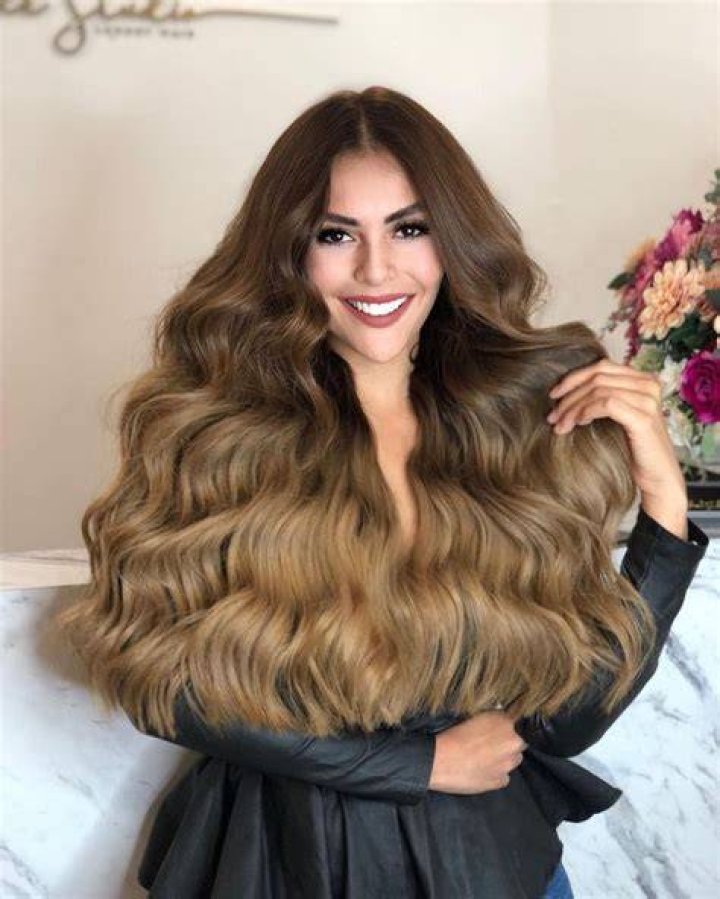 Instagram Ideas de cabello largo, Fotografía de chicas, Chicas de belleza
