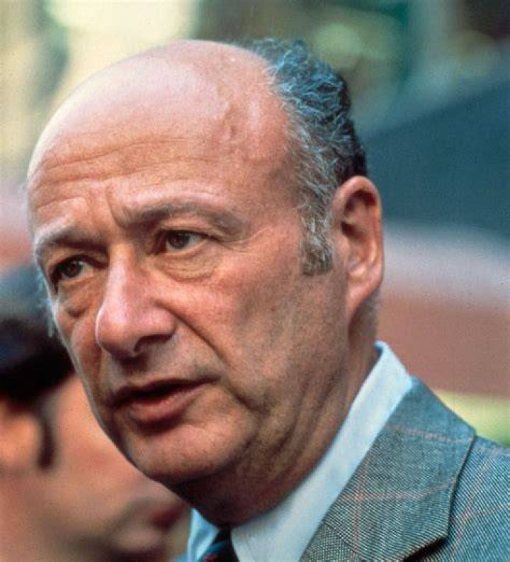 Is Ed Koch related to Koch brothers?