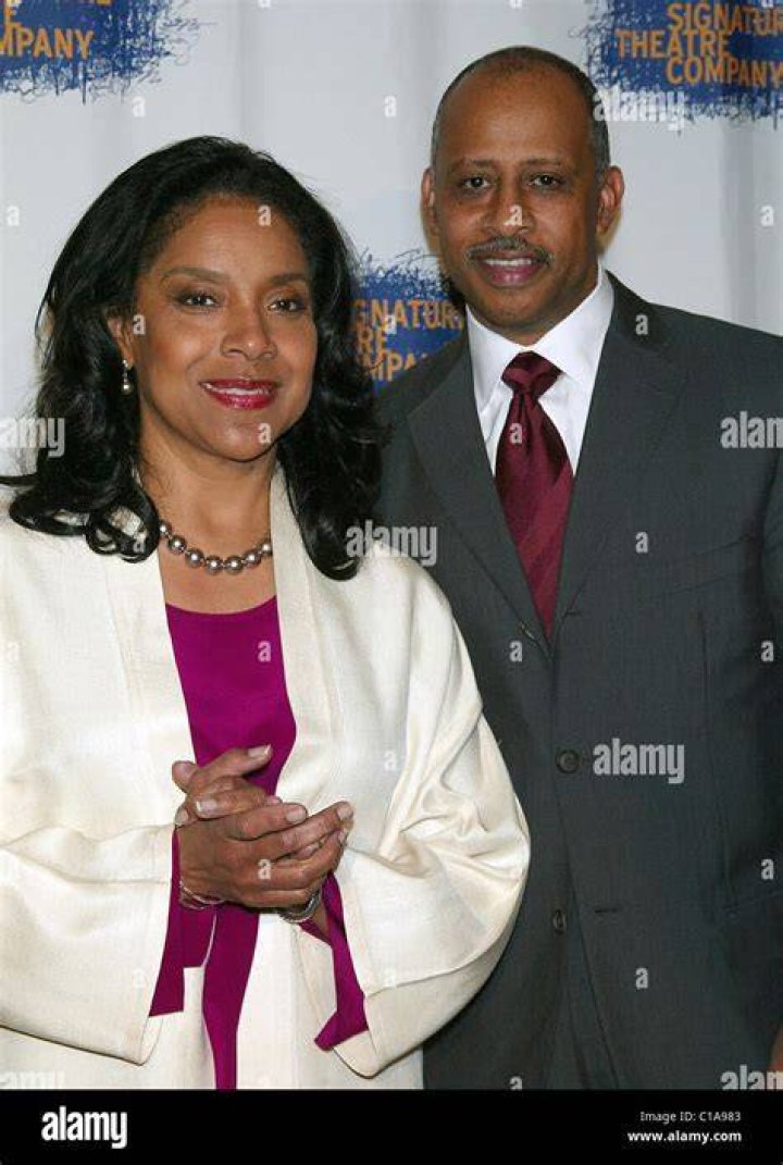 Is Phylicia Rashad Married? Unveiling The Actress's Marital Status