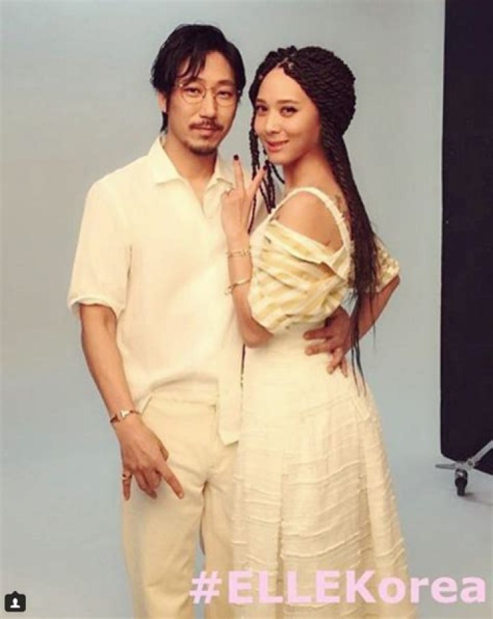 Is Yoon Mirae married?