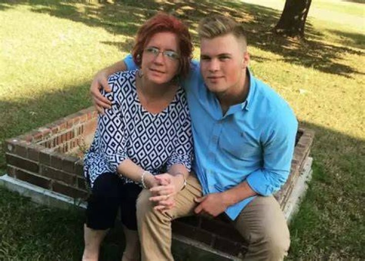 Is Zach Bryan's Mom Alive? Uncover The Truth Behind The Rumors