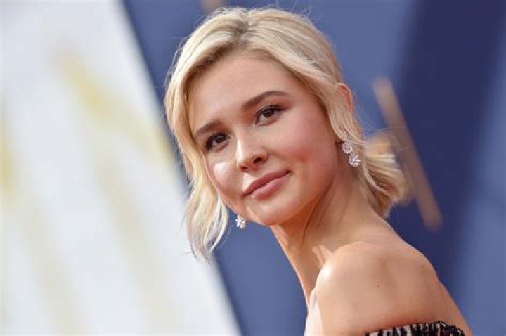 Isabel May Bio, Age, Husband, Children, Net Worth, Parents