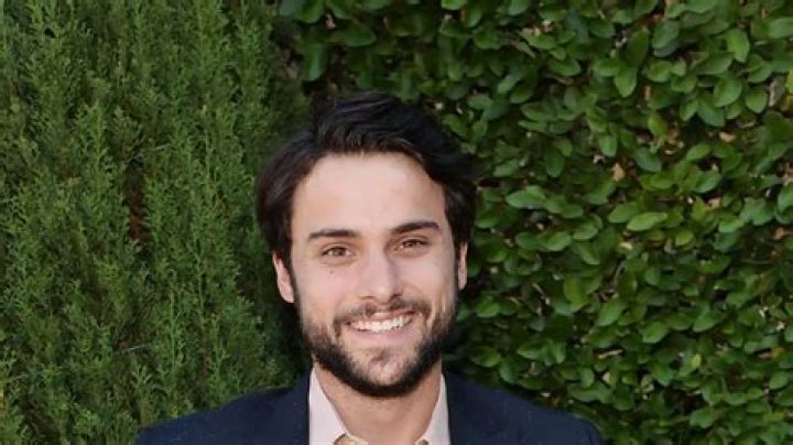 Jack Falahee Biography; Net Worth, Age, Height, Parents, Wife And Movies