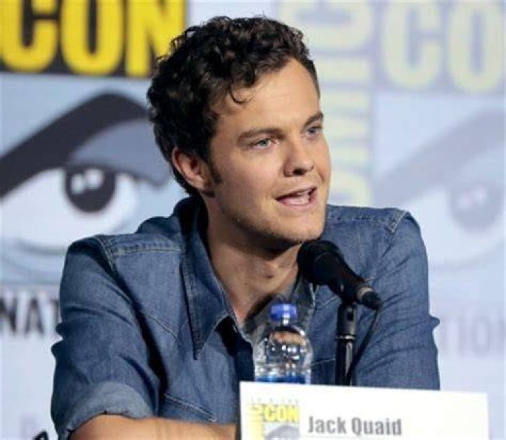 Jack Quaid Height, Weight, Age, Girlfriend, Family, Biography, Facts ·