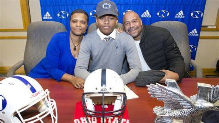 Jahan Dotson family, wife, children, parents, siblings