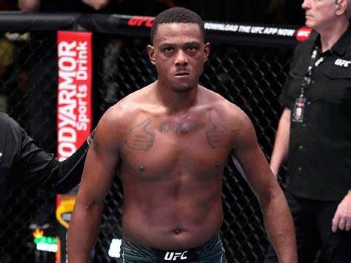 Jamahal Hill relinquishes UFC light heavyweight title after suffering