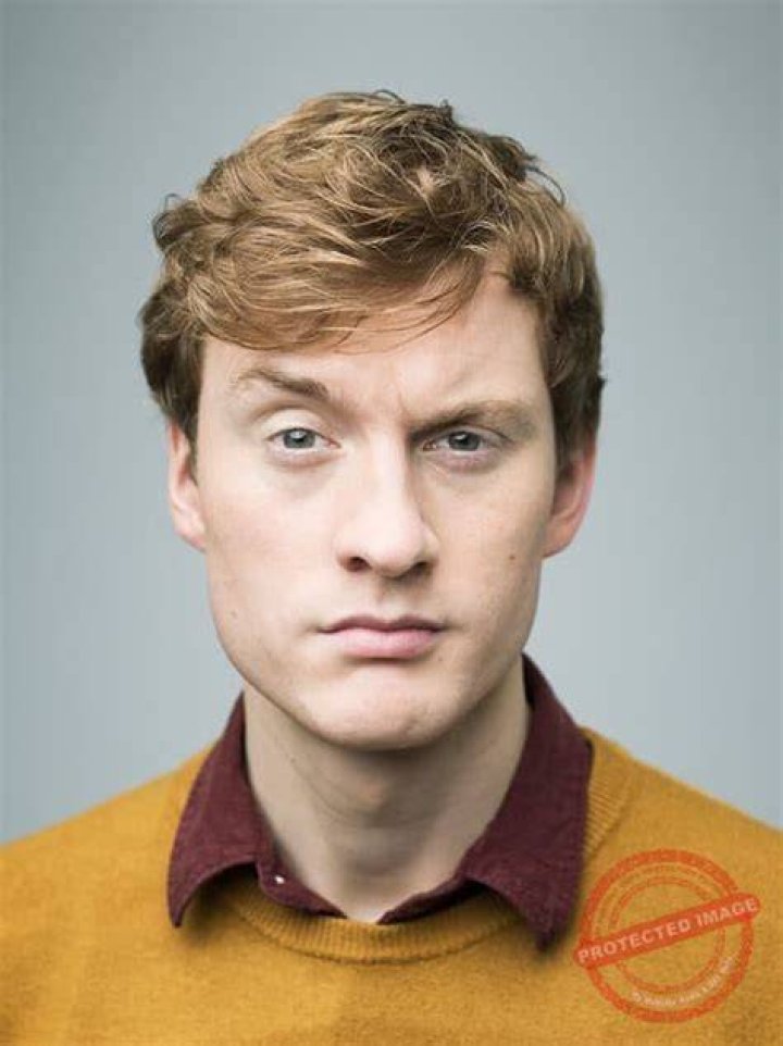 James Acaster Wiki, Age, Height, Wife, Kids, Net worth, bake off, comedian