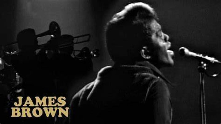 James Browns b&oslash;rn i kamp for arven BT Underholdning 