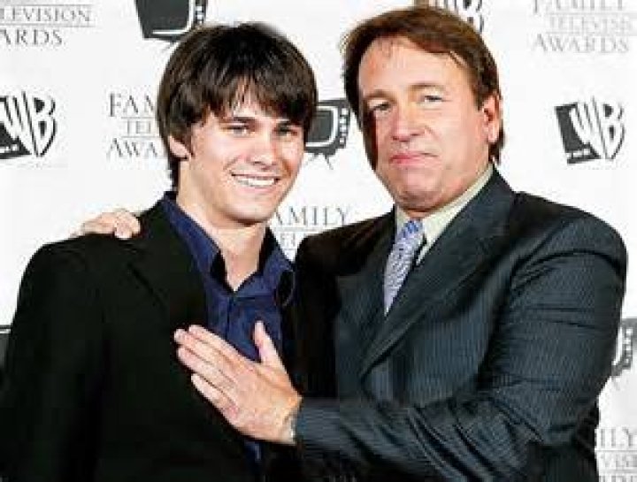 Jason Ritter Unlocks The Legacy And Lessons From His Late Father