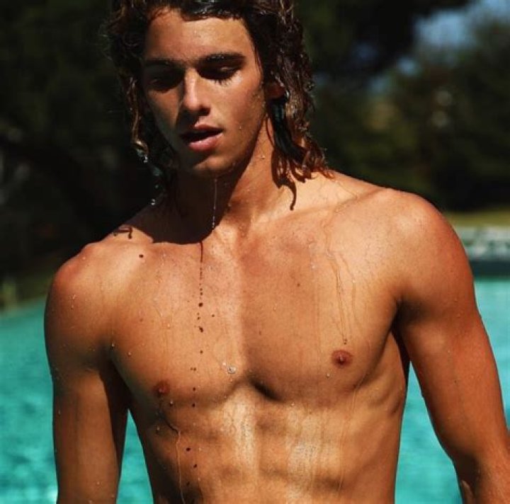 Jay Alvarez La nueva sensaci&oacute;n en las redes sociales Jay alvarrez