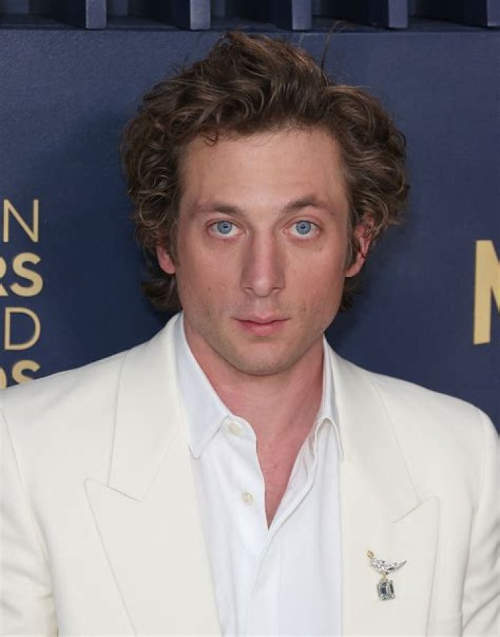 Jeremy Allen White on The Iron Claw and rejecting superhero movies