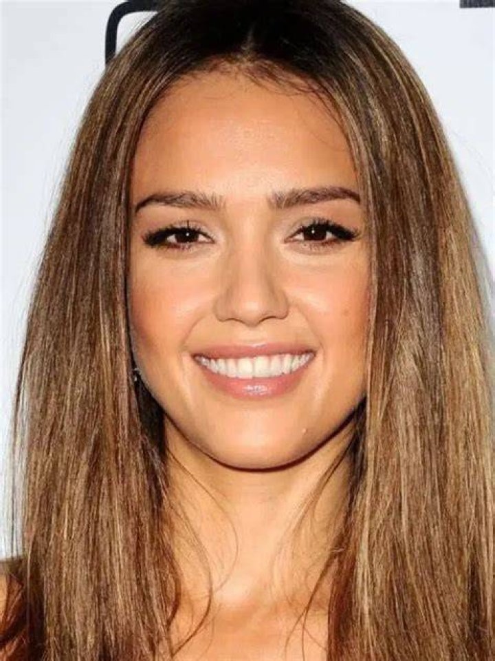 Jessica Alba Parents, Biography, Career ,Net Worth and Awards |