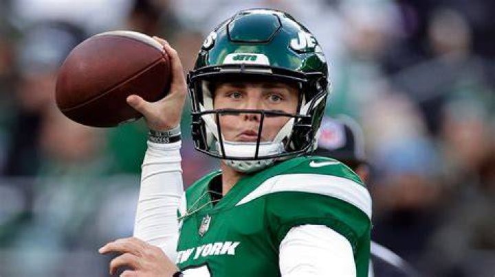 Jets QB Zach Wilson and girlfriend Abbey have NYC date night