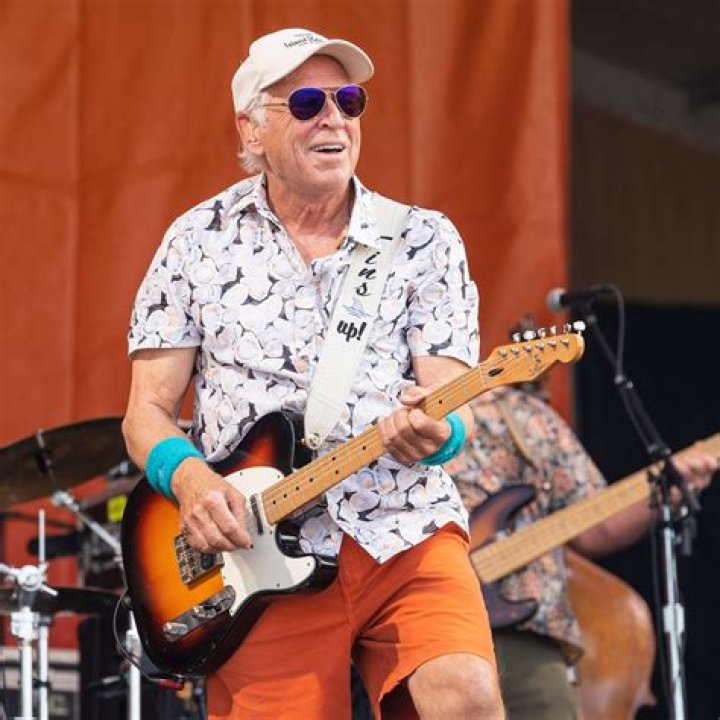 Jimmy Buffett's Complex Relationship With Alcohol