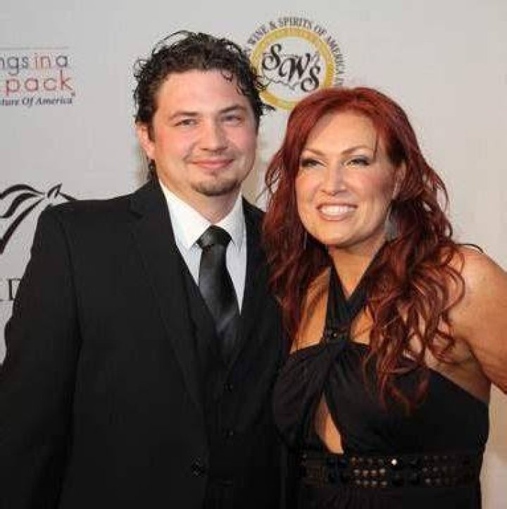 Jo Dee Messina husband: Who is Chris Deffenbaugh?