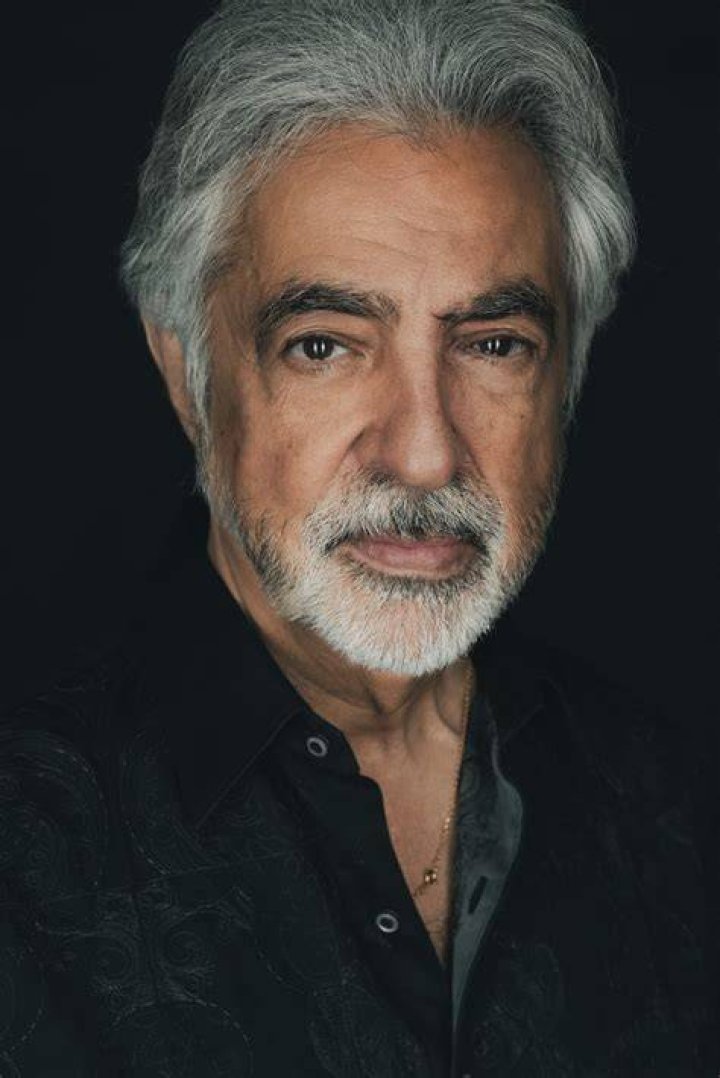Joe Mantegna Manfred Baumann