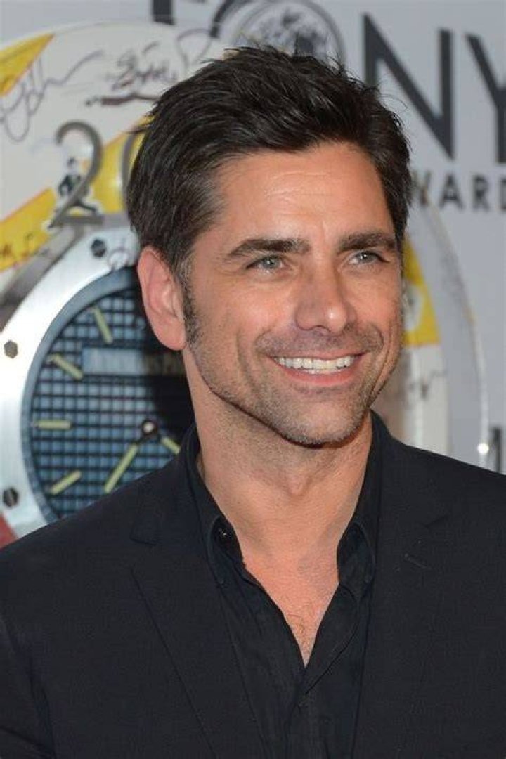 John Stamos Height, Weight, Age, Spouse, Family, Facts, Biography ·