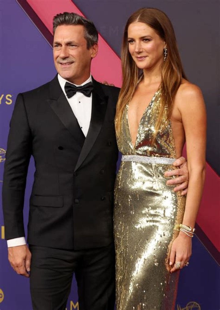 Jon Hamm y Anna Osceola Una historia de amor que no tiene edad Glamour