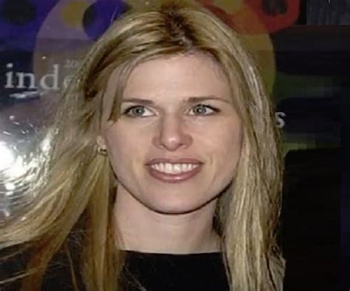 Joya Tillem Biography Facts, Childhood, Family Life & Achievements