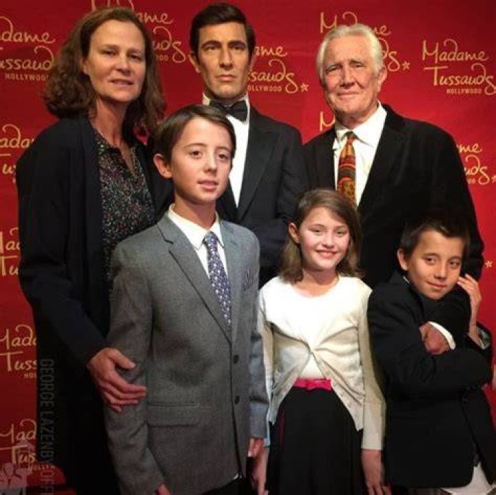 Kaitlin Elizabeth Lazenby: Facts About The Daughter Of George Lazenby
