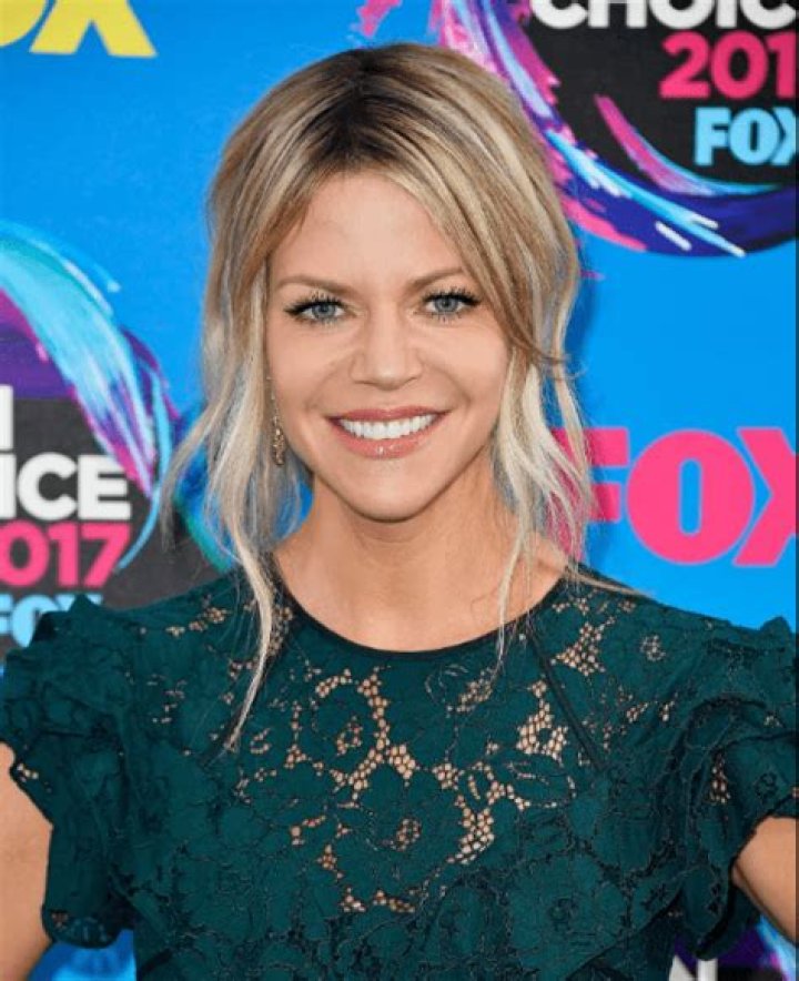 Kaitlin Olson Age, Height, Weight, Husband, Education, Career, Net Worth And Philanthropic Ventures