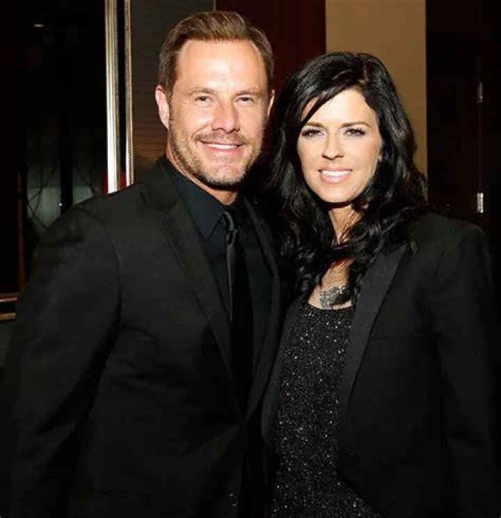 Karen Fairchild and Husband Major Power Couple in Their Content