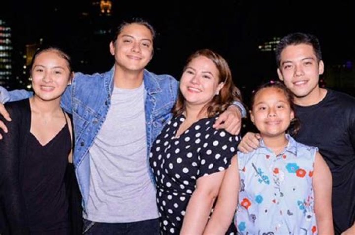 Karla Estrada post heartwarming photo with her children "And we are