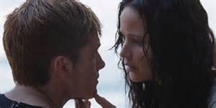 Katniss Peeta Mellark and Katniss Everdeen Photo (30458216) Fanpop