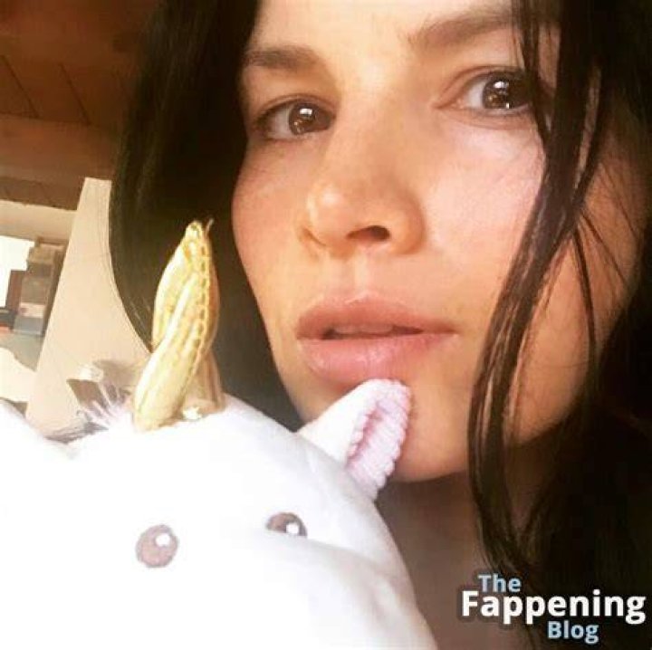 Katrina Law / katrinalaw Nude Leaks Photo 36 Fapeza